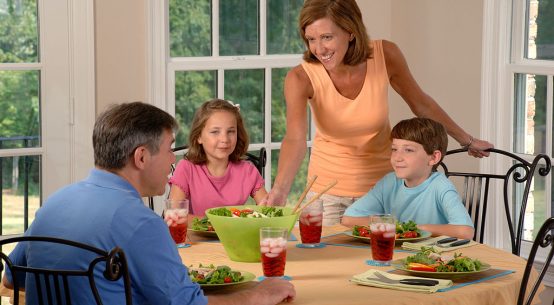 Alimentazione dei bambini: qualche consiglio perché sia sana ed equilibrata